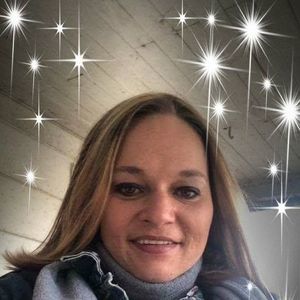 Meet your Posher, Elisha